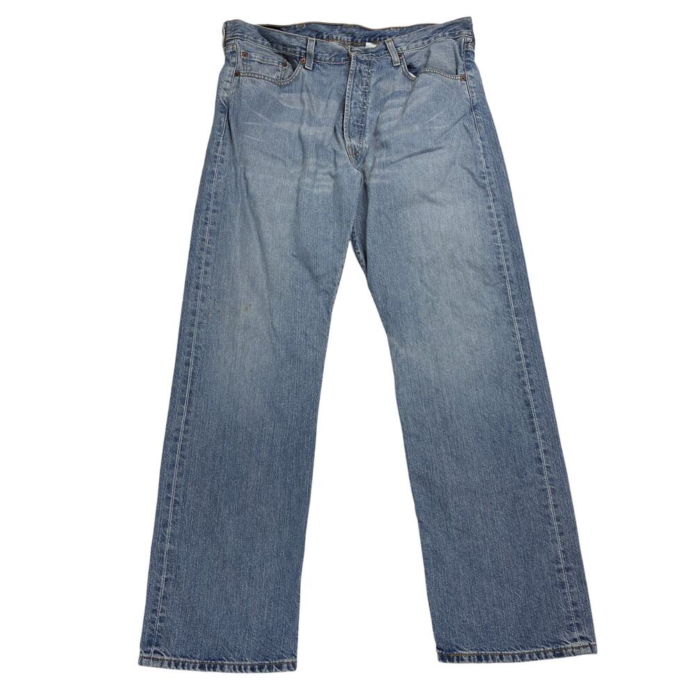 Vintage Levi's 501 Jeans Mens 38 x 32 Blue Straight Button Fly Y2k 2004 Denim